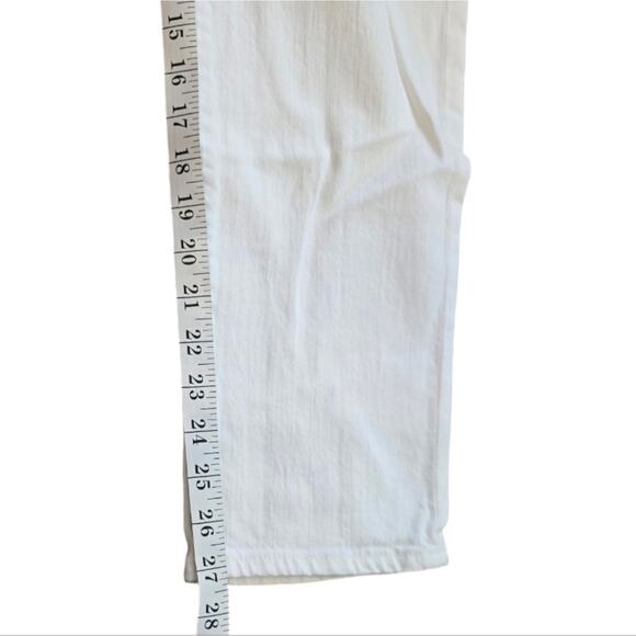 J. CREW Slim Broken-In Boyfriend Jeans In White 30 - Picture 4 of 12